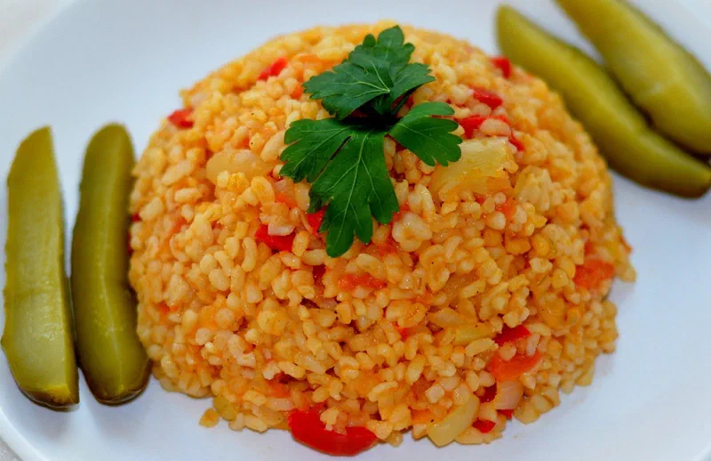 BULGUR PİLAVI, czyli turecka kasza bulgur z warzywami