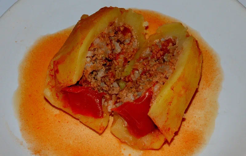 ETLİ PATATES DOLMASI, czyli faszerowane ziemniaki